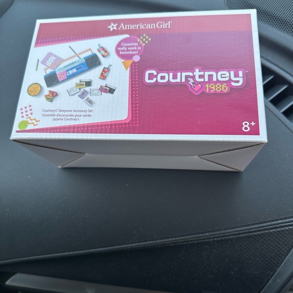 American Girl Courtney Belt Bag and Watch Set and boom box set- Black and Purple - Picture 4 of 4